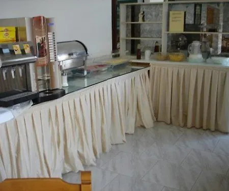 Hotel Tina Flora