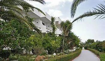 Tina Flora 3* 콜림비아