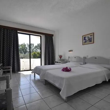 Tina Flora コリンビア