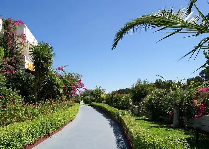 Tina Flora Kolímbia